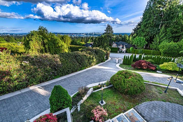 Photo 30 at 761 Eyremount Drive, British Properties, West Vancouver