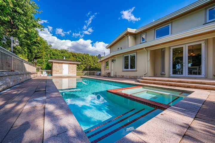 Photo 34 at 761 Eyremount Drive, British Properties, West Vancouver