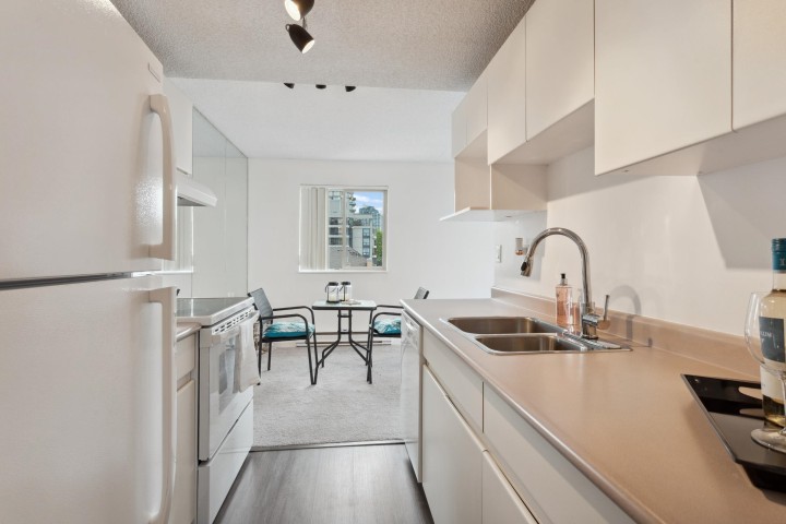 Photo 7 at 902 - 110 W 4th Street, Lower Lonsdale, North Vancouver