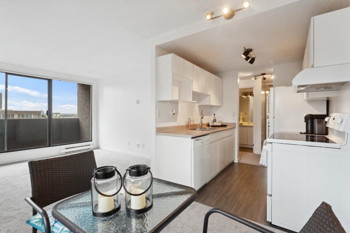 Photo 9 at 902 - 110 W 4th Street, Lower Lonsdale, North Vancouver