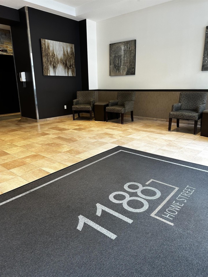 Photo 3 at 806 - 1188 Howe Street, Downtown VW, Vancouver West