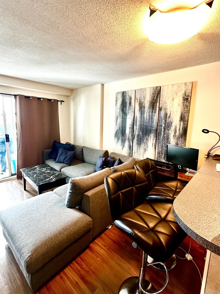 Photo 4 at 806 - 1188 Howe Street, Downtown VW, Vancouver West