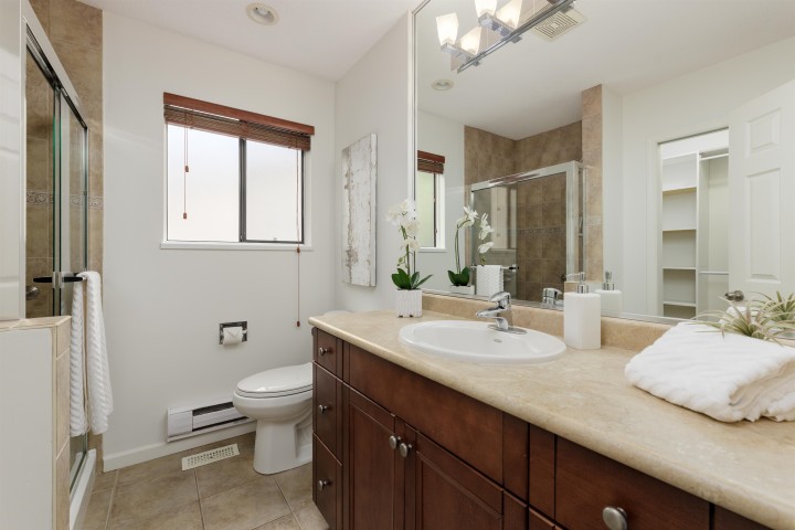 Photo 17 at 548 E Braemar Road, Braemar, North Vancouver