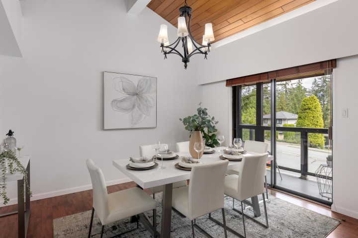 Photo 7 at 548 E Braemar Road, Braemar, North Vancouver