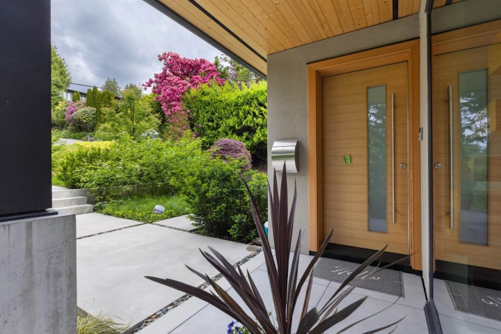 Photo 7 at 2678 Mathers Avenue, Dundarave, West Vancouver