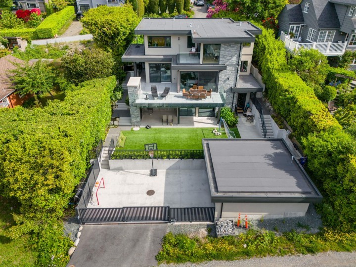 Photo 5 at 2678 Mathers Avenue, Dundarave, West Vancouver