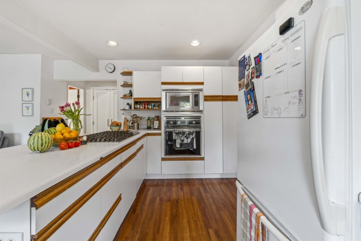 Photo 7 at 3391 W 32nd Avenue, Dunbar, Vancouver West