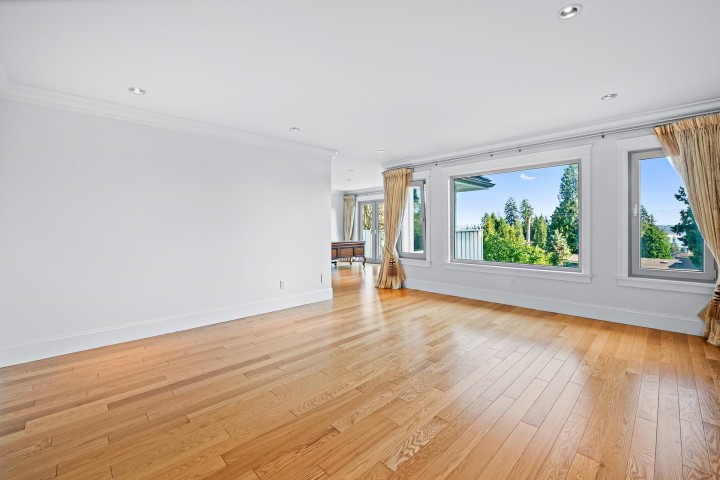 Photo 20 at 1361 Mathers Avenue, Ambleside, West Vancouver