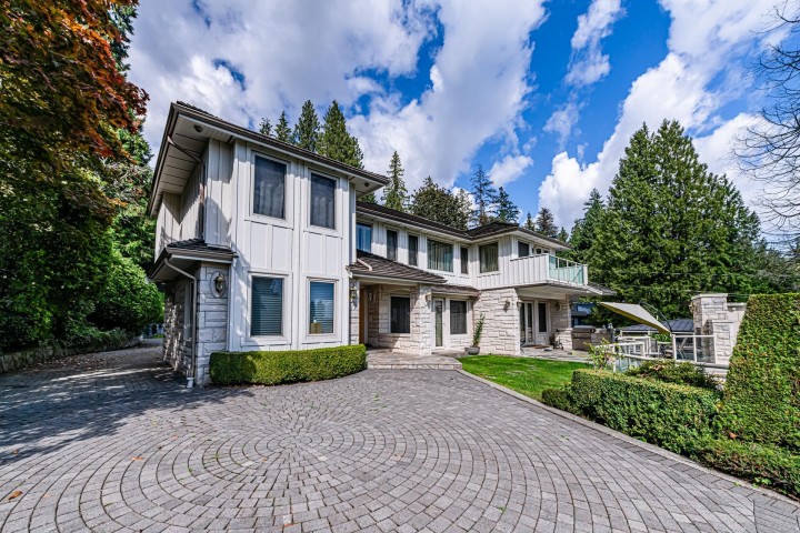 Photo 4 at 1361 Mathers Avenue, Ambleside, West Vancouver