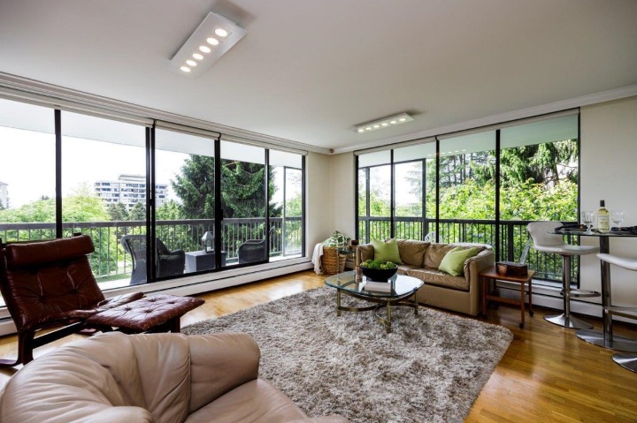 Photo 3 at 403 - 114 W Keith Road, Central Lonsdale, North Vancouver