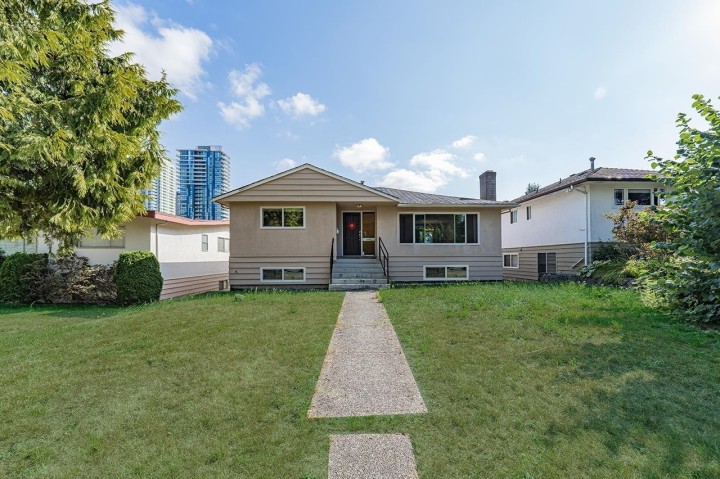 Photo 1 at 564 64th Street, Marpole, Vancouver West