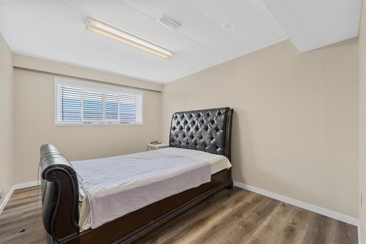 Photo 14 at 564 64th Street, Marpole, Vancouver West