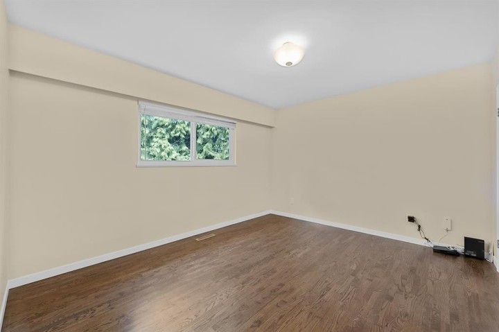 Photo 18 at 564 64th Street, Marpole, Vancouver West