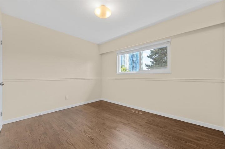 Photo 15 at 564 64th Street, Marpole, Vancouver West