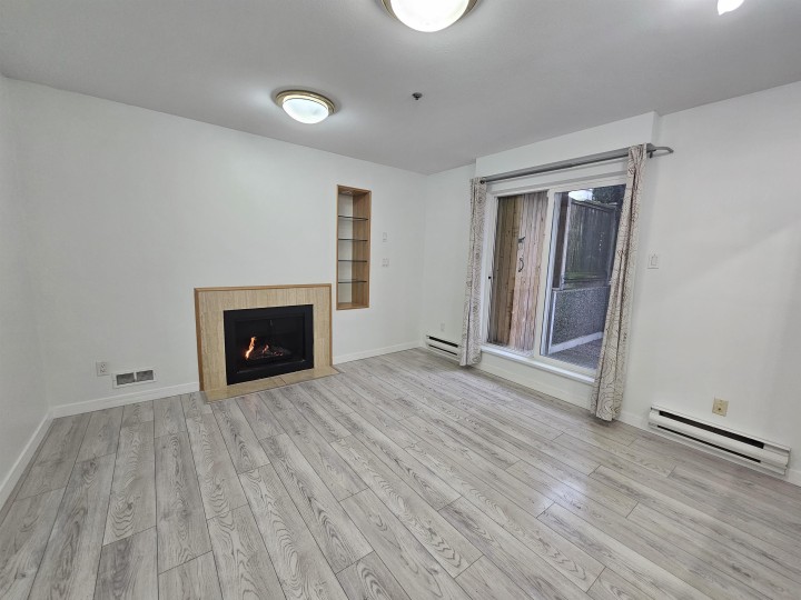 Photo 3 at 102 - 1445 W 70th Avenue, Marpole, Vancouver West