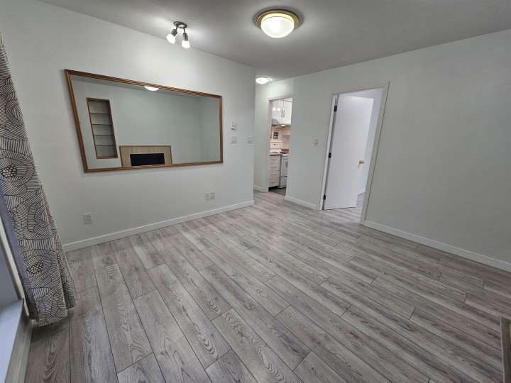 Photo 5 at 102 - 1445 W 70th Avenue, Marpole, Vancouver West