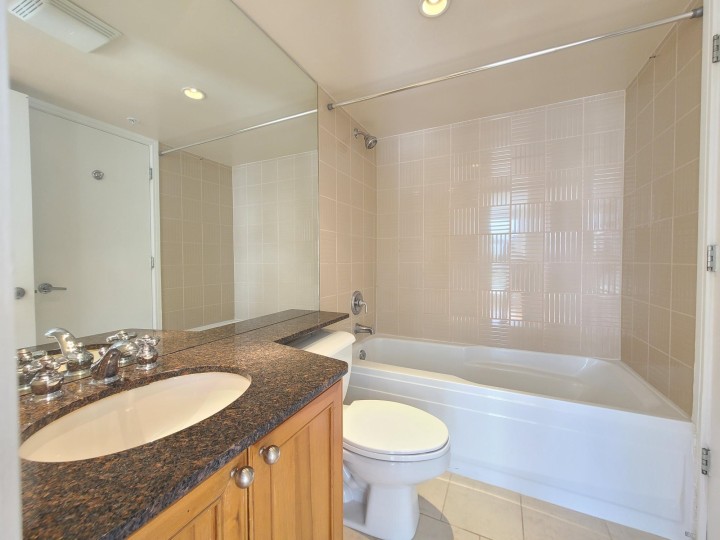 Photo 4 at 1001 - 1723 Alberni Street, West End VW, Vancouver West