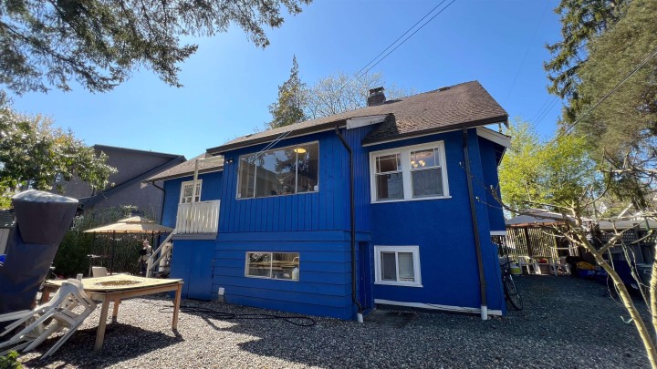 Photo 4 at 3088 Discovery Street, Point Grey, Vancouver West