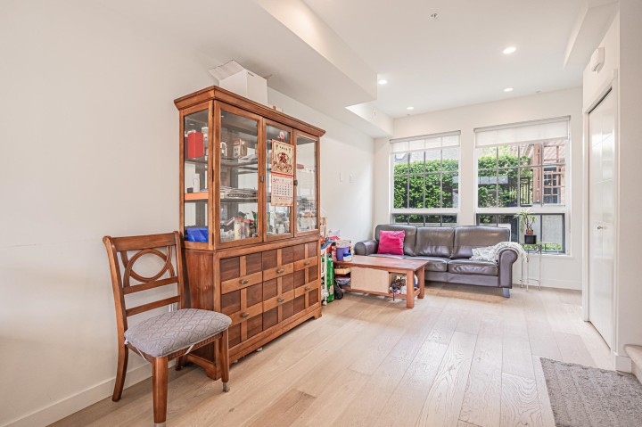 Photo 14 at 7903 Oak Street, Marpole, Vancouver West