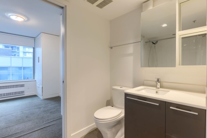 Photo 12 at 606 - 8031 Nunavut Lane, Marpole, Vancouver West