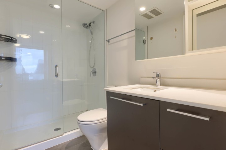 Photo 8 at 606 - 8031 Nunavut Lane, Marpole, Vancouver West