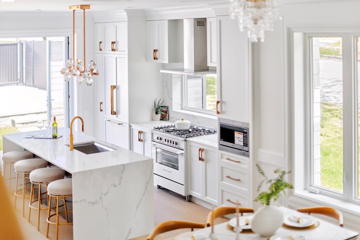 Photo 1 at 4005 W 35th Avenue, Dunbar, Vancouver West