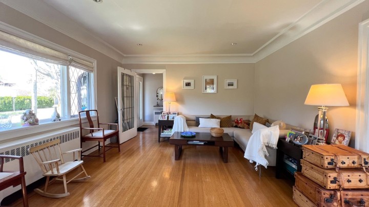 Photo 5 at 3090 Discovery Street, Point Grey, Vancouver West