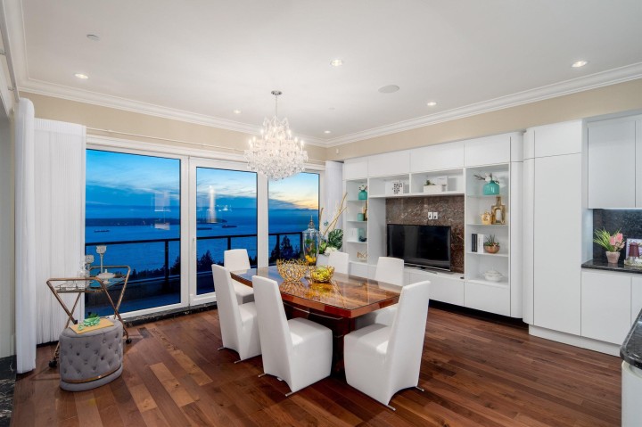 Photo 13 at 2426 Halston Court, Whitby Estates, West Vancouver