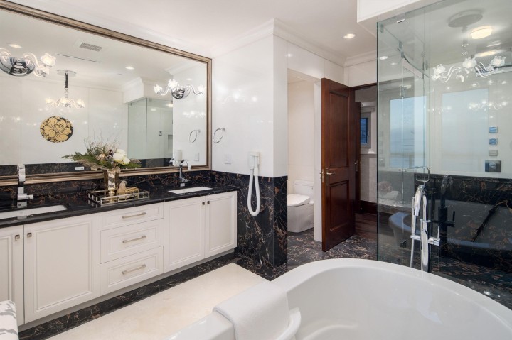 Photo 22 at 2426 Halston Court, Whitby Estates, West Vancouver