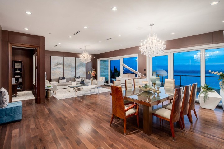 Photo 7 at 2426 Halston Court, Whitby Estates, West Vancouver