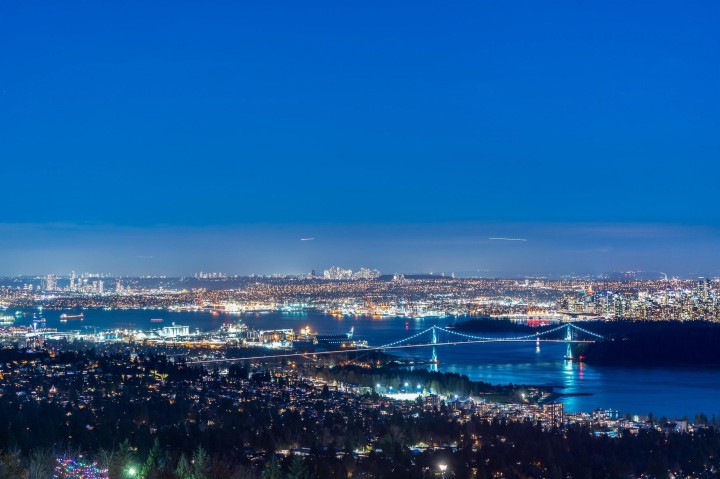 Photo 1 at 2426 Halston Court, Whitby Estates, West Vancouver