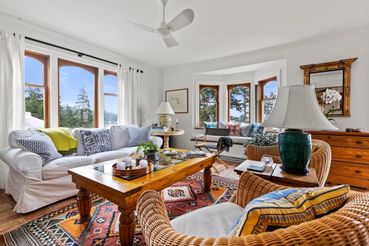 Photo 7 at 3615 Sunset Lane, West Bay, West Vancouver