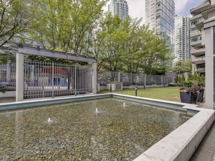 Photo 23 at 601 - 1228 W Hastings Street, Coal Harbour, Vancouver West