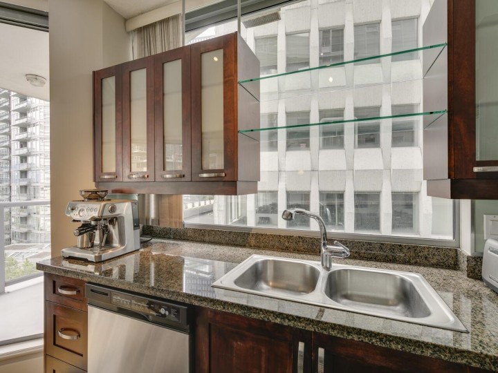 Photo 10 at 601 - 1228 W Hastings Street, Coal Harbour, Vancouver West