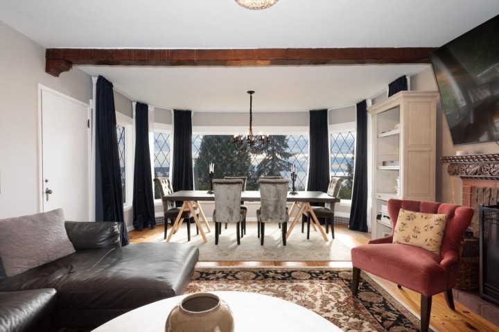 Photo 5 at 3284 Mathers Avenue, Westmount WV, West Vancouver