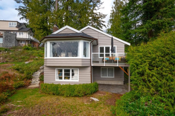 Photo 21 at 3284 Mathers Avenue, Westmount WV, West Vancouver