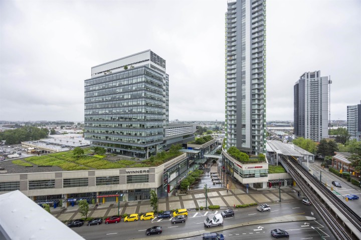 Photo 2 at 1208 - 8131 Nunavut Lane, Marpole, Vancouver West