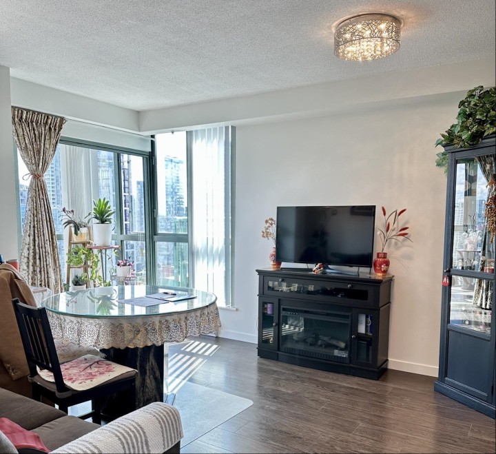 Photo 2 at 2303 - 1188 Howe Street, Downtown VW, Vancouver West