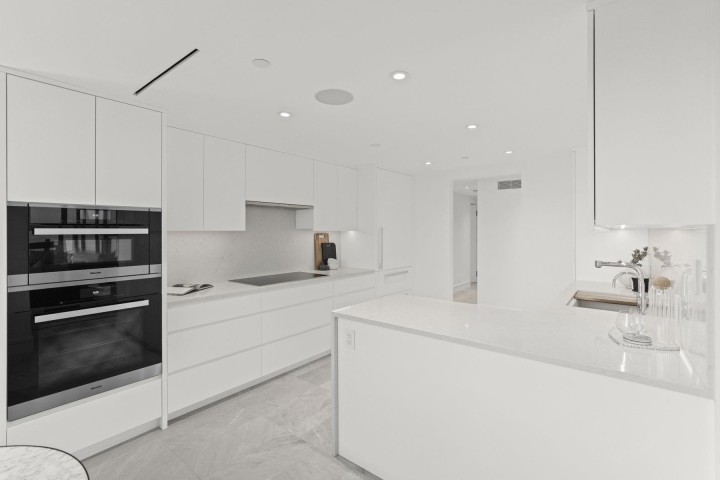 Photo 12 at 12 - 2250 Bellevue Avenue, Dundarave, West Vancouver