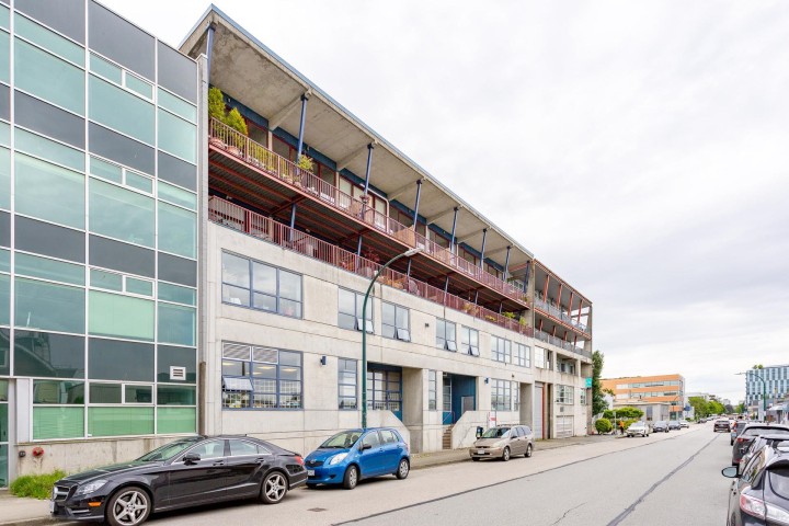 Photo 3 at 303 - 128 W 6th Avenue, Mount Pleasant VW, Vancouver West