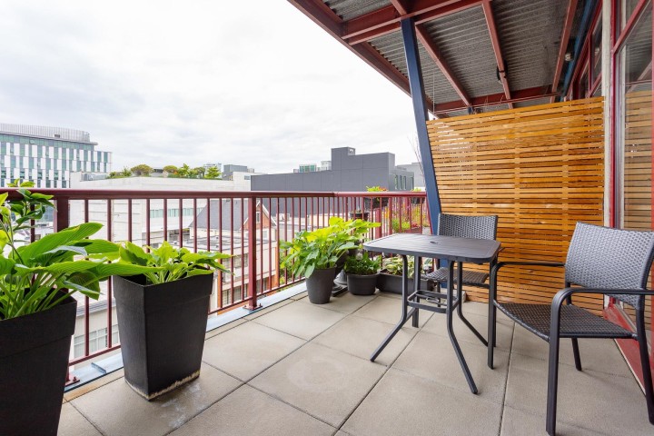 Photo 14 at 303 - 128 W 6th Avenue, Mount Pleasant VW, Vancouver West