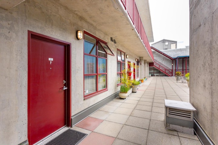Photo 31 at 303 - 128 W 6th Avenue, Mount Pleasant VW, Vancouver West