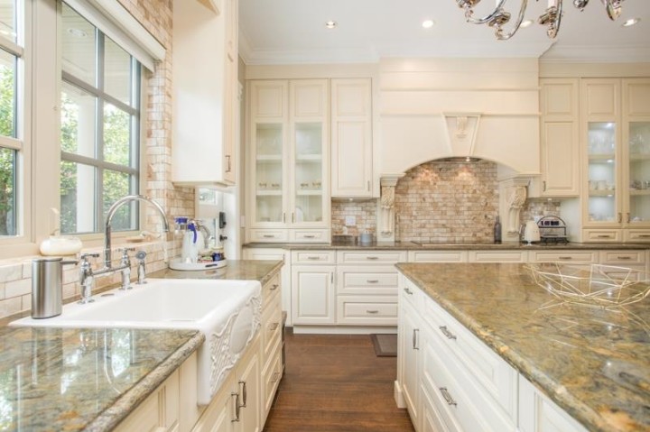 Photo 8 at 4416 W 11th Avenue, Point Grey, Vancouver West