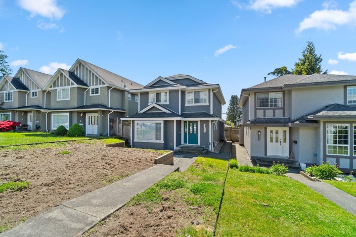 Photo 2 at 229 E 20th Street, Central Lonsdale, North Vancouver