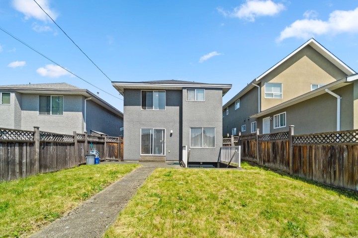 Photo 9 at 229 E 20th Street, Central Lonsdale, North Vancouver