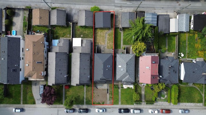 Photo 14 at 229 E 20th Street, Central Lonsdale, North Vancouver