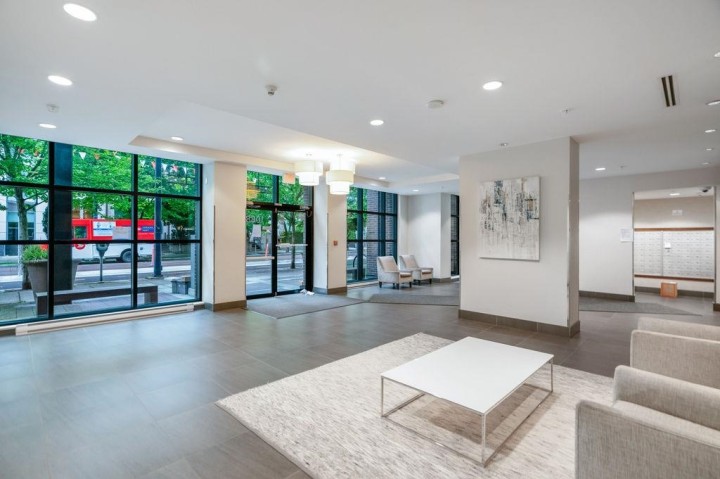 Photo 31 at 1801 - 1088 Richards Street, Yaletown, Vancouver West