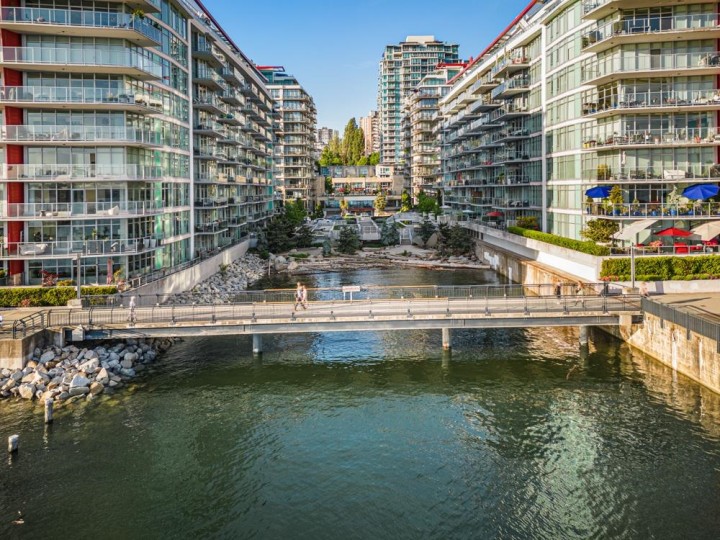 Photo 4 at 305 - 185 Victory Ship Way, Lower Lonsdale, North Vancouver