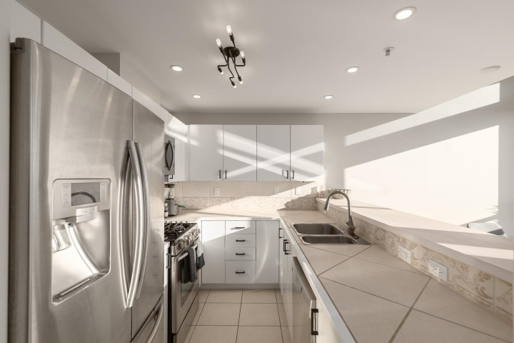 Photo 8 at 3603 - 939 Homer Street, Yaletown, Vancouver West