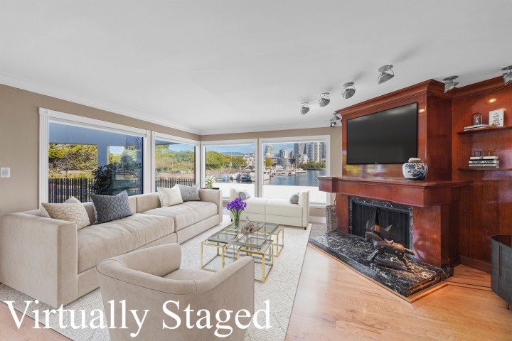 Photo 13 at 1130 Ironwork Passage, False Creek, Vancouver West